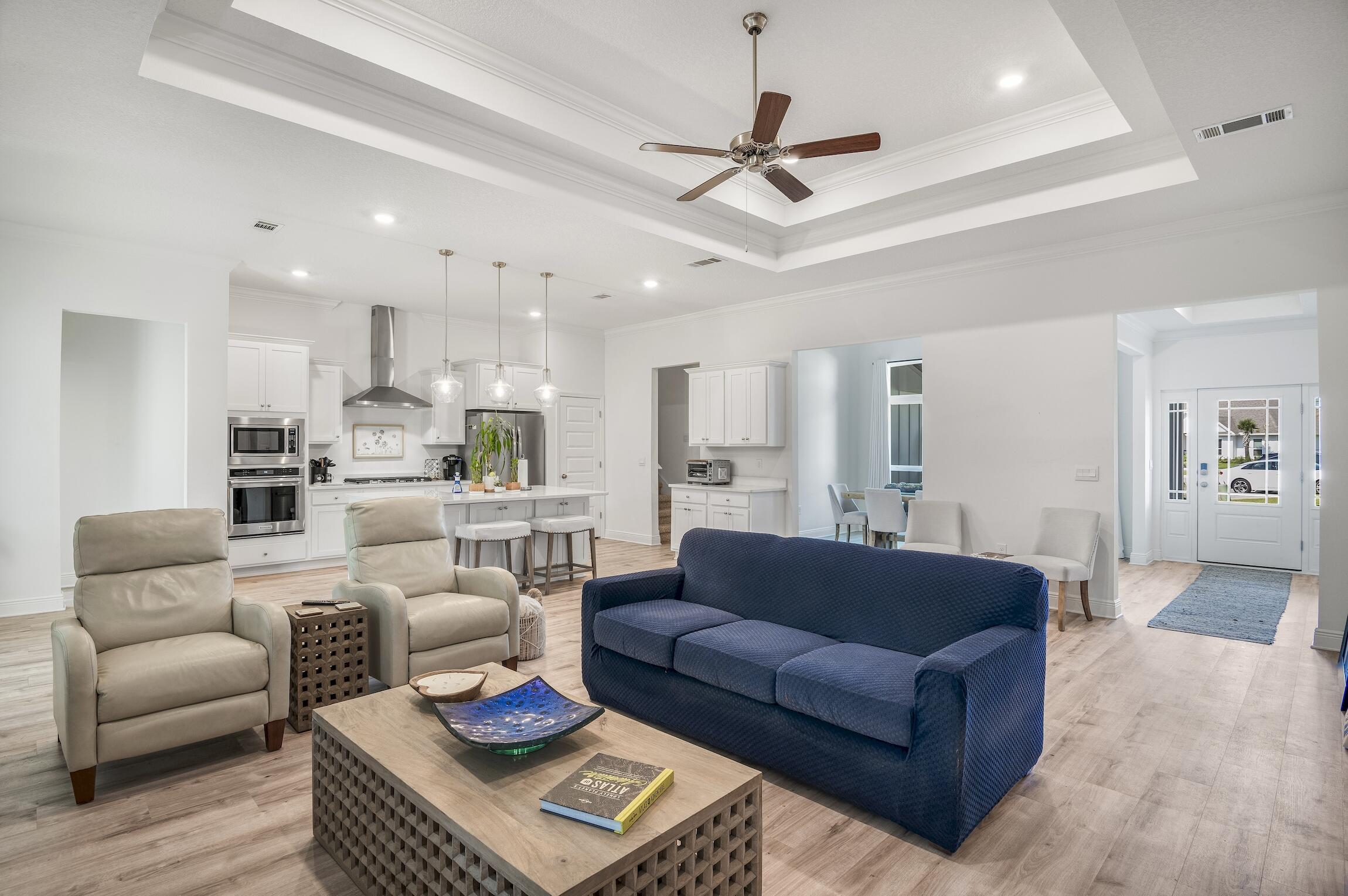 LAKEVIEW - Residential