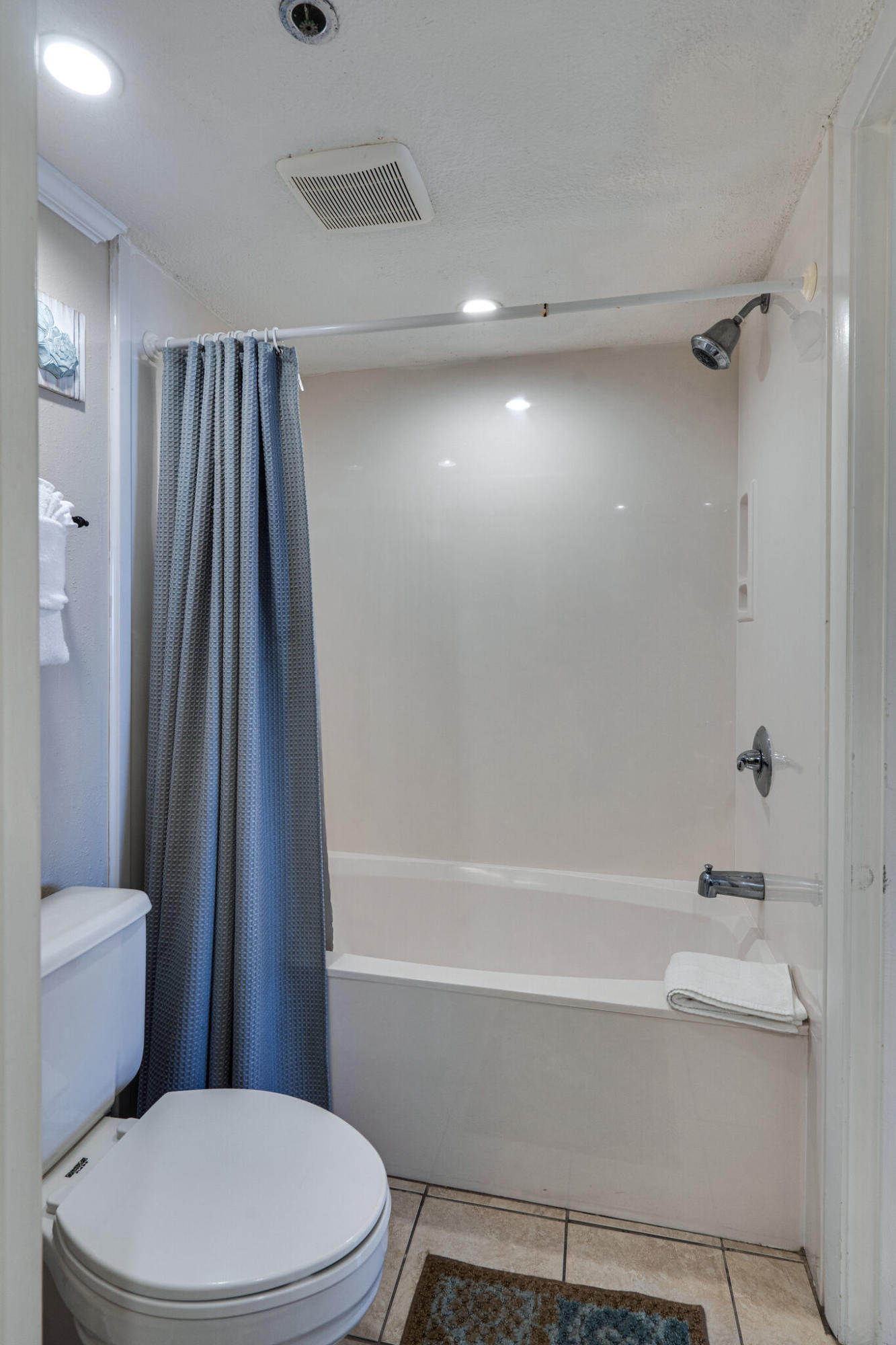 SUNDESTIN INTERNATIONAL CONDO - Residential