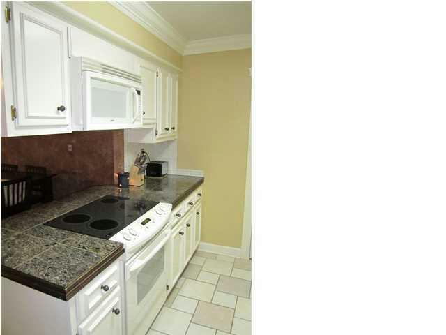 COUNTRYVIEW ESTATES 1ST ADDN - Residential