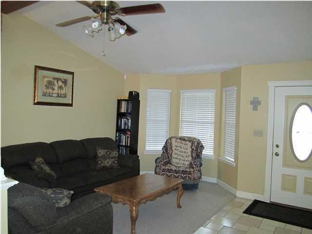 COUNTRYVIEW ESTATES 1ST ADDN - Residential