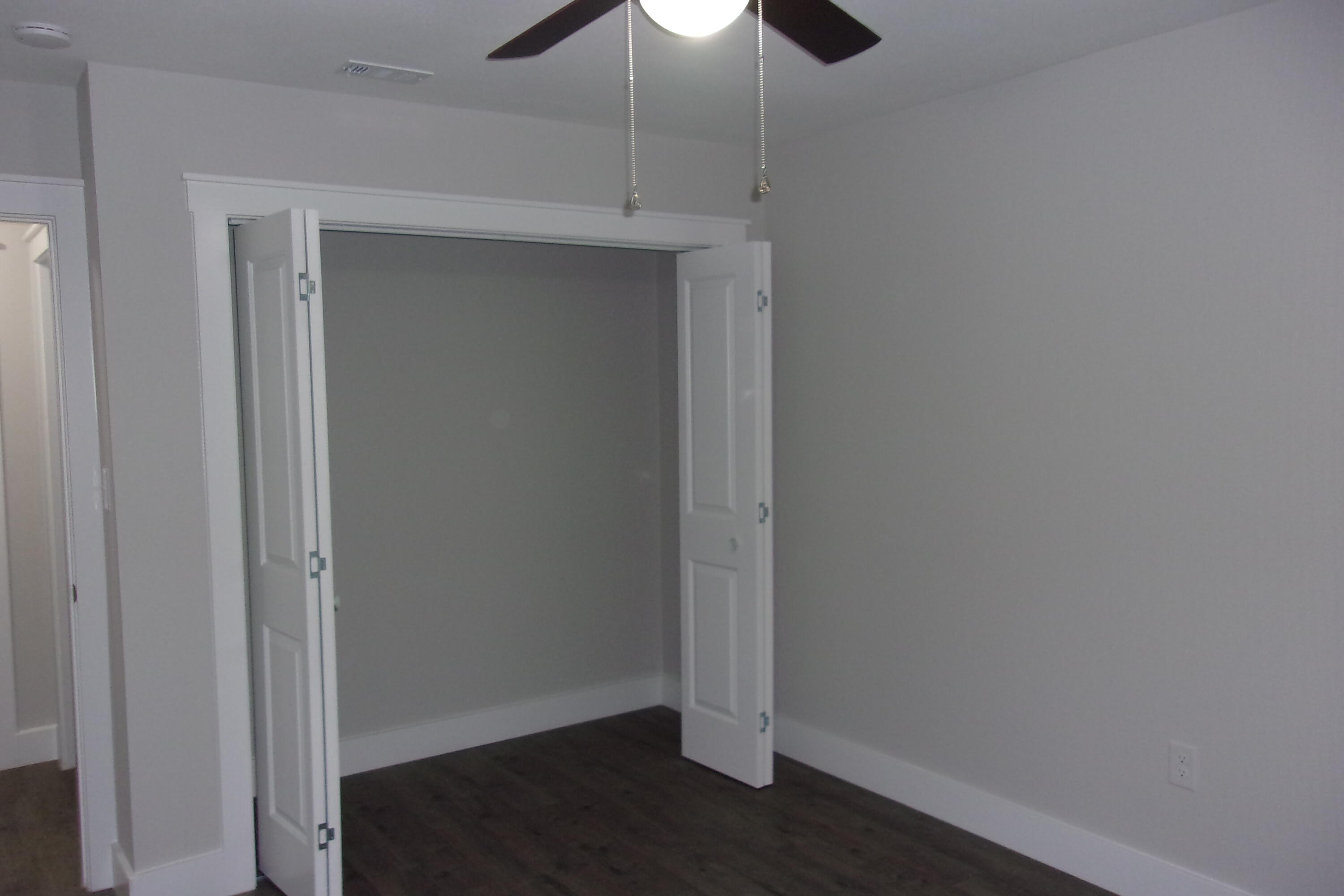 CRESTVIEW - Residential