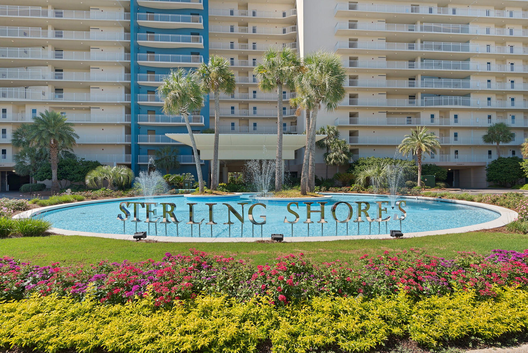 Affordable 2 bedroom/2 bath unit in Sterling Shores, a popular Destin resort offering luxurious coastal living. This third floor unit has private lanai and allows owners and guests access to not only the world famous sugar sands of the emerald coast but to upscale amenities including its own expansive beach with beach club a lagoon-style pool, fitness center, and tennis courts. Whether you're looking for a second home, vacation rental or a permanent residence, Sterling Shores delivers unparalleled comfort and convenience in a coveted beachfront location in Destin minutes from shopping, restaurants, off shore fishing and gulf excursions.