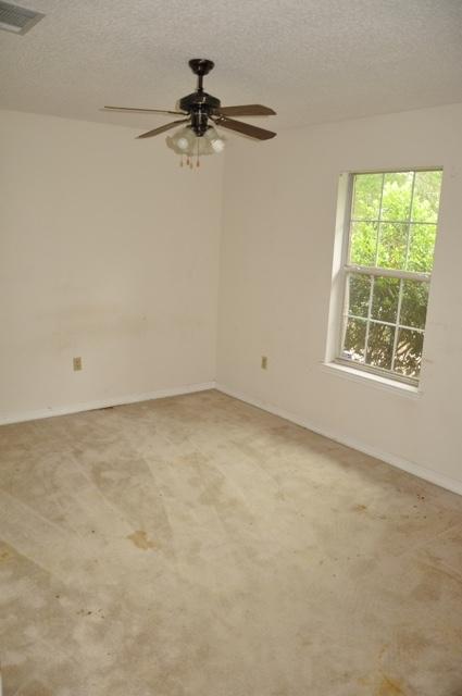 HUNTER WOODS - Residential