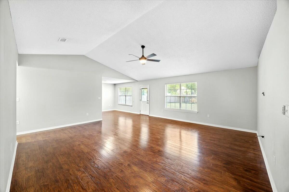HAMPTON RIDGE ESTATES 1ST ADD - Residential
