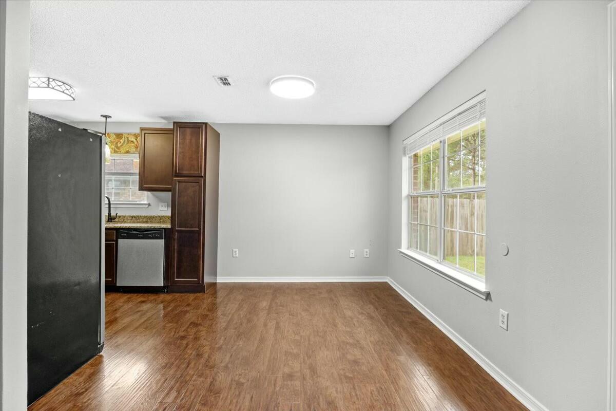 HAMPTON RIDGE ESTATES 1ST ADD - Residential