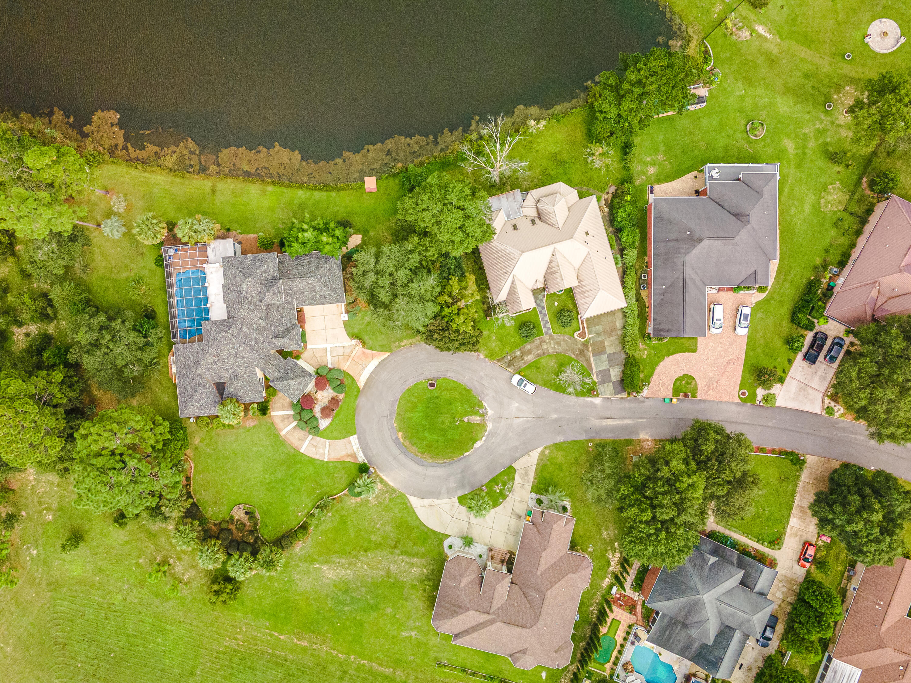 TIMBERLINE ESTATES - Residential