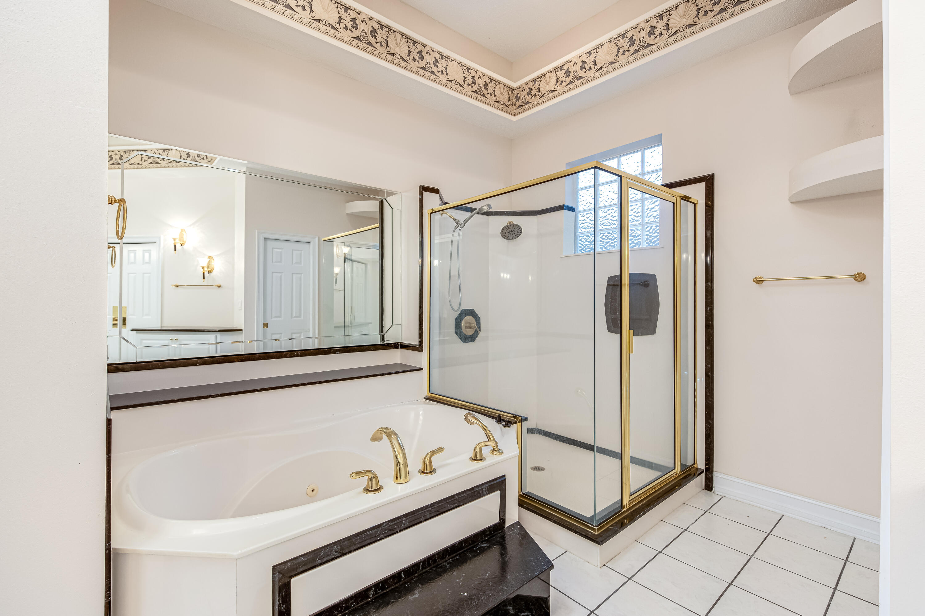 TIMBERLINE ESTATES - Residential