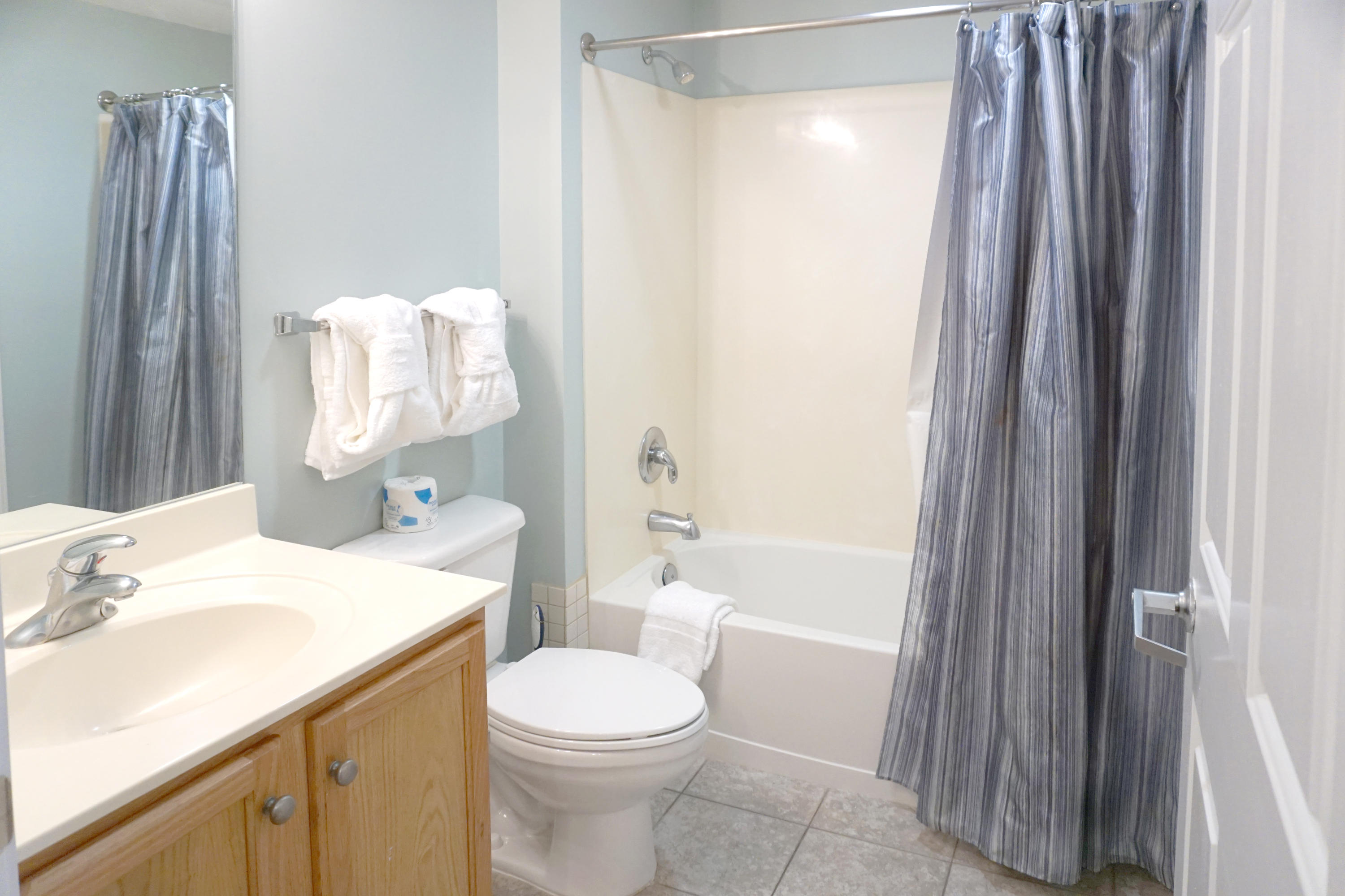 WATERS EDGE - Residential