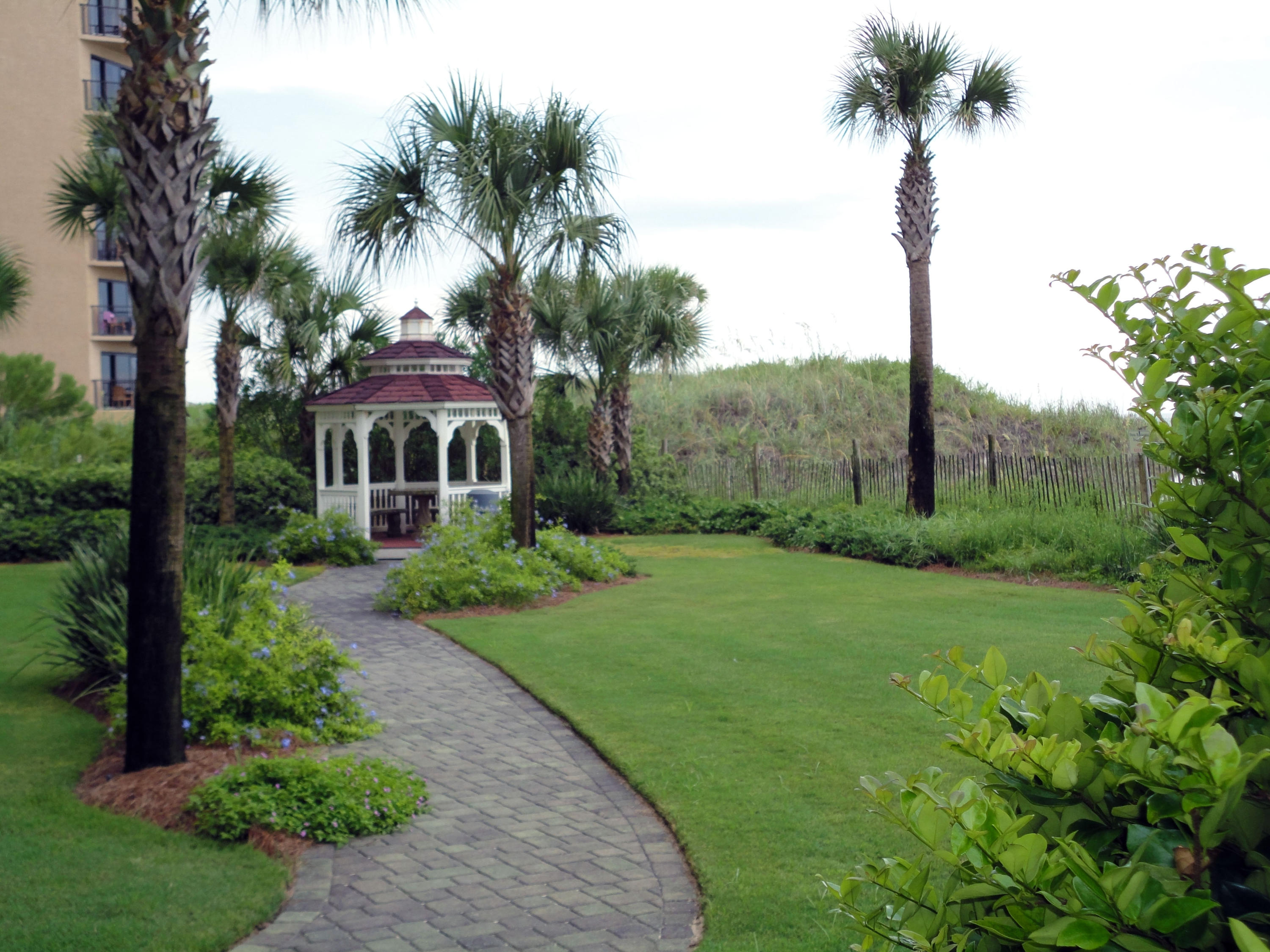 WATERS EDGE - Residential