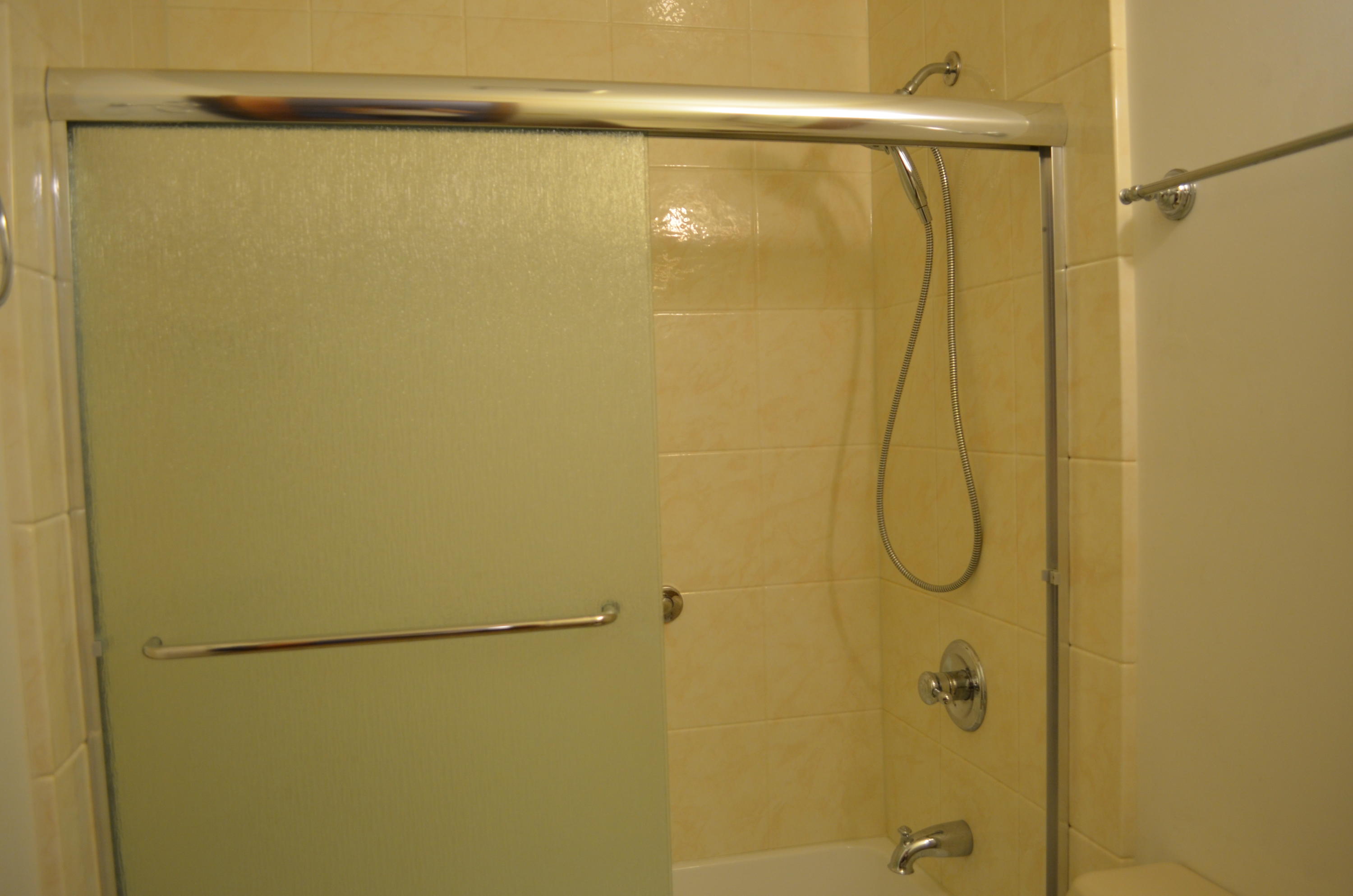 BROWNSVILLE STATION - Residential