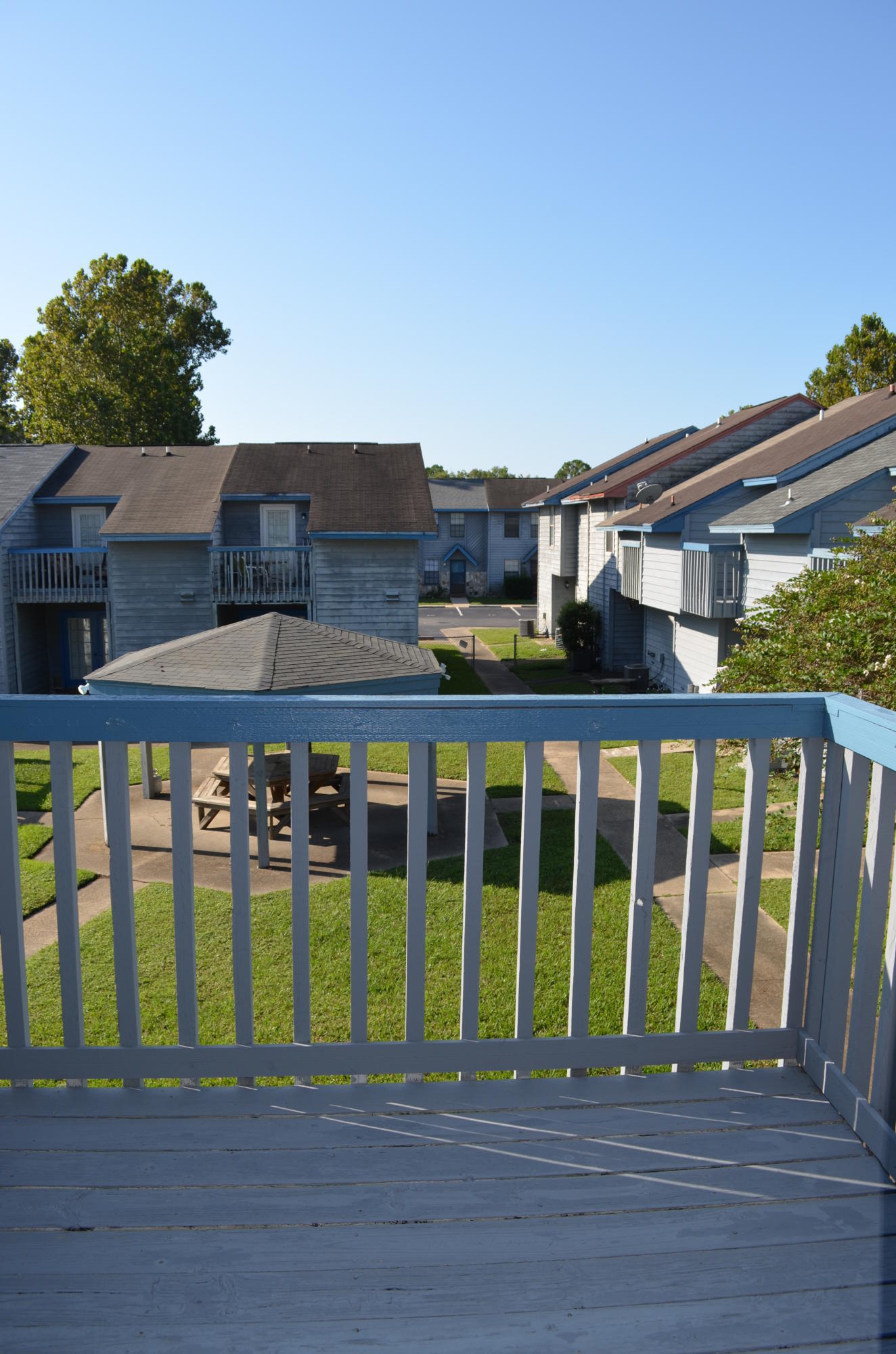 BROWNSVILLE STATION - Residential