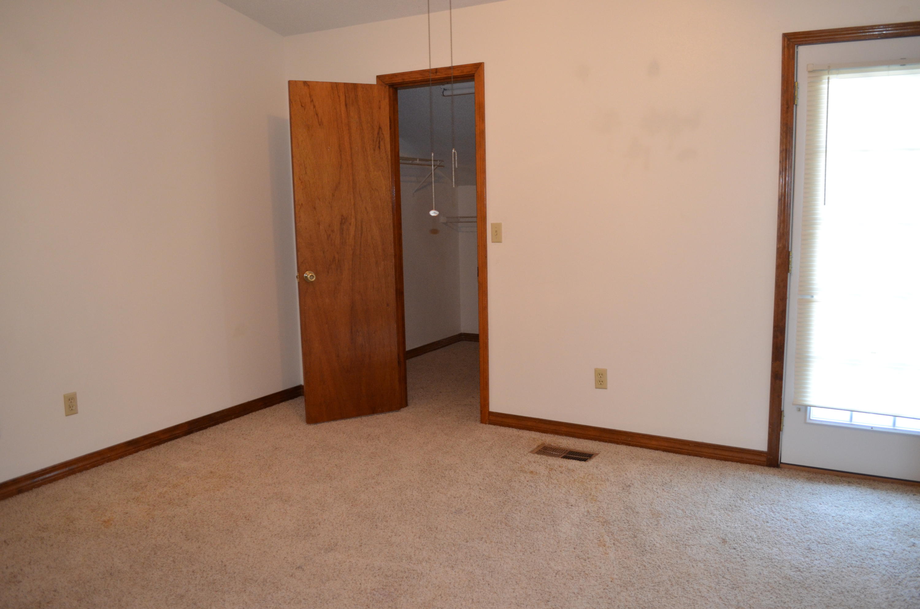 BROWNSVILLE STATION - Residential