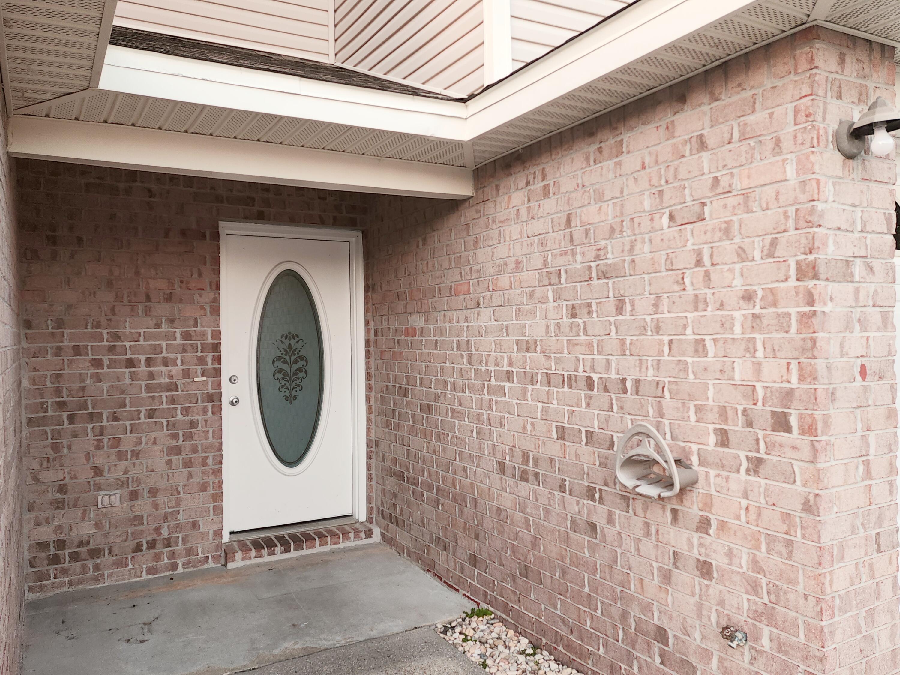 Houston Manor - Residential