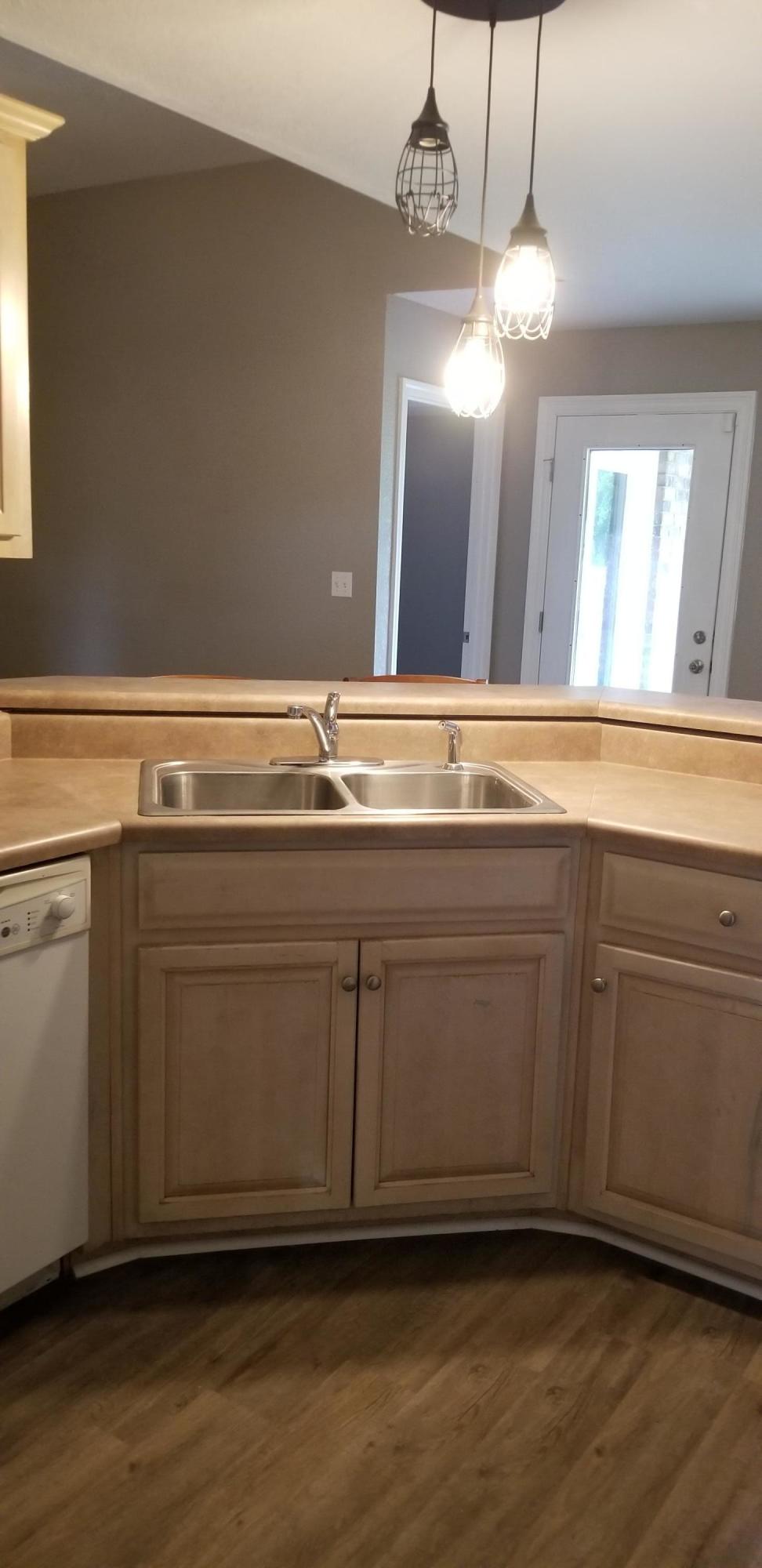 WHITE OAK ESTATES - Residential