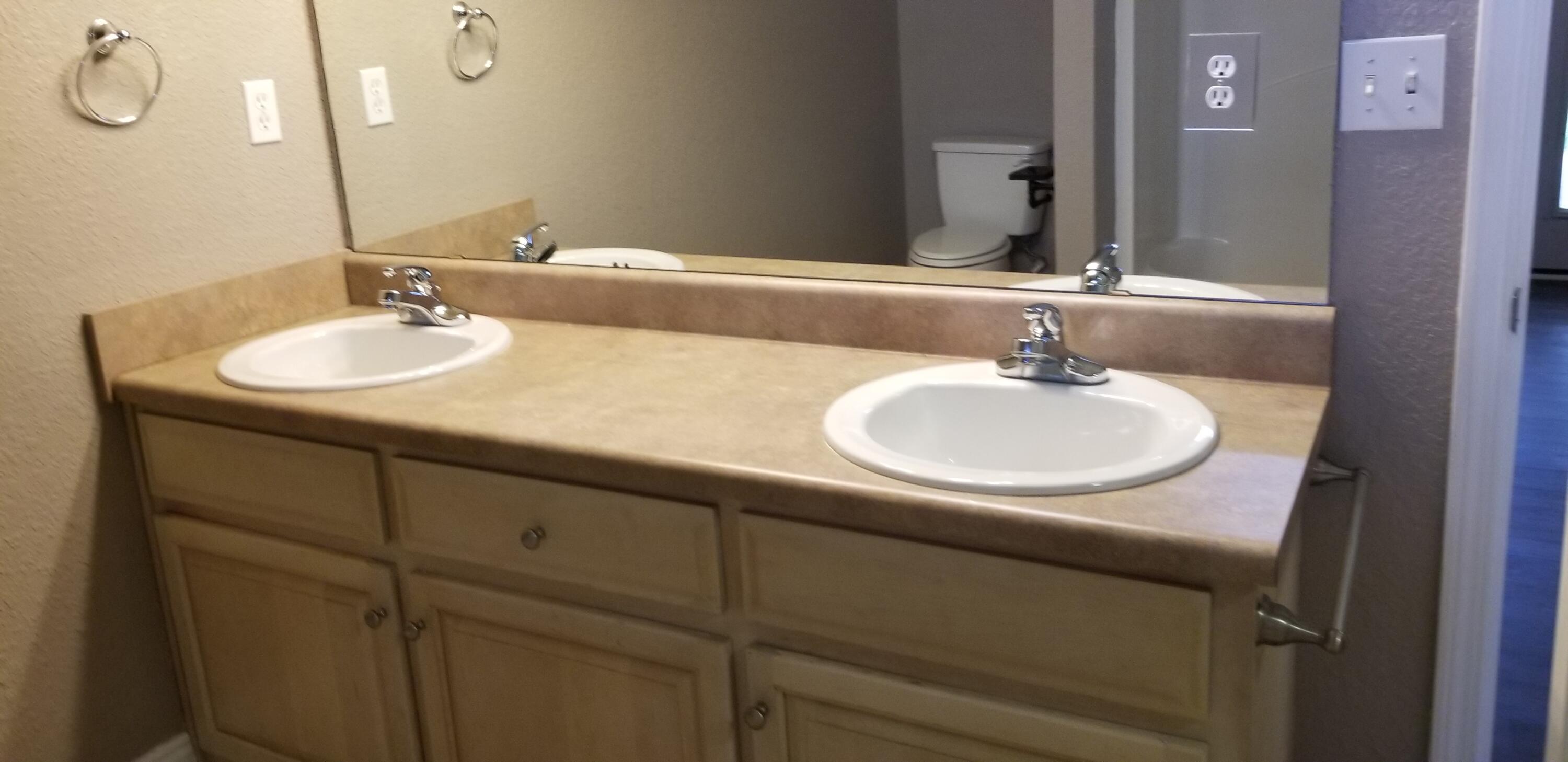 WHITE OAK ESTATES - Residential