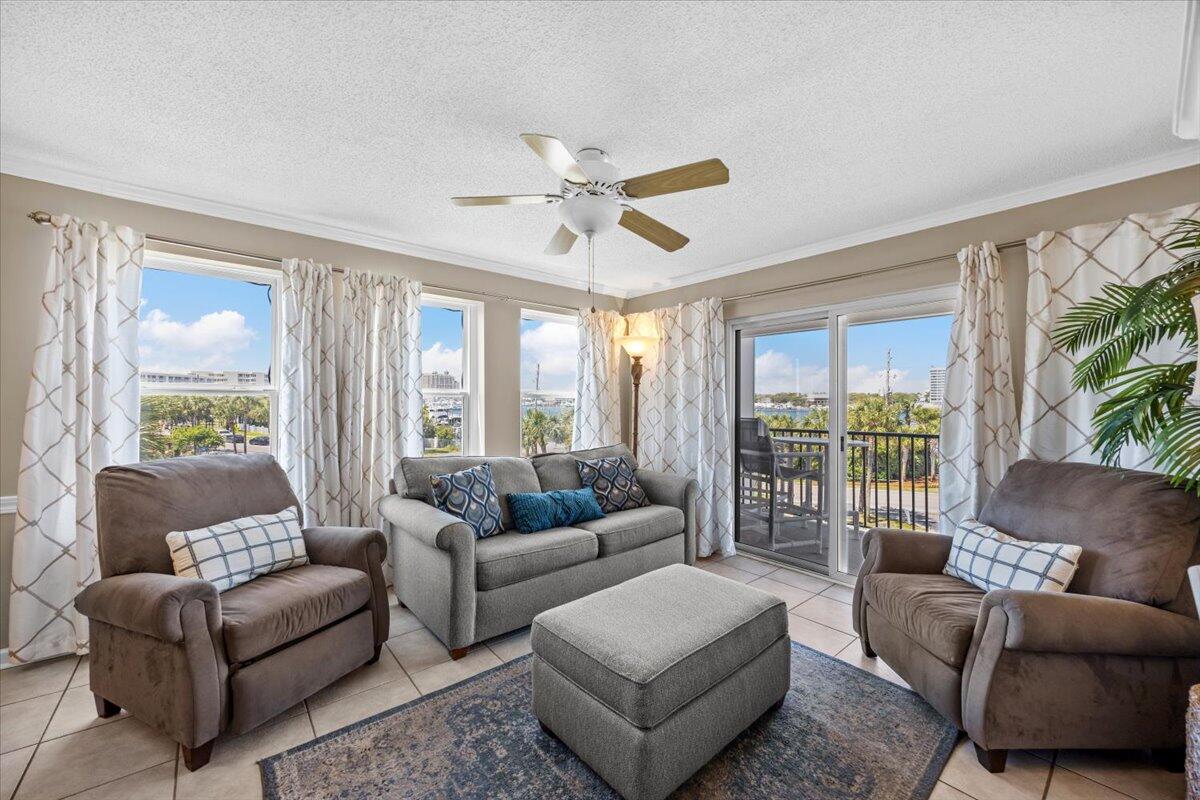 POOLSIDE VILLAS CONDO - Residential