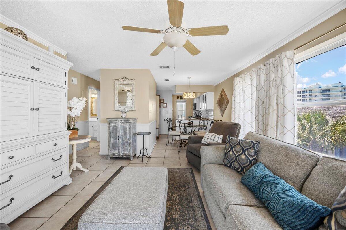 POOLSIDE VILLAS CONDO - Residential