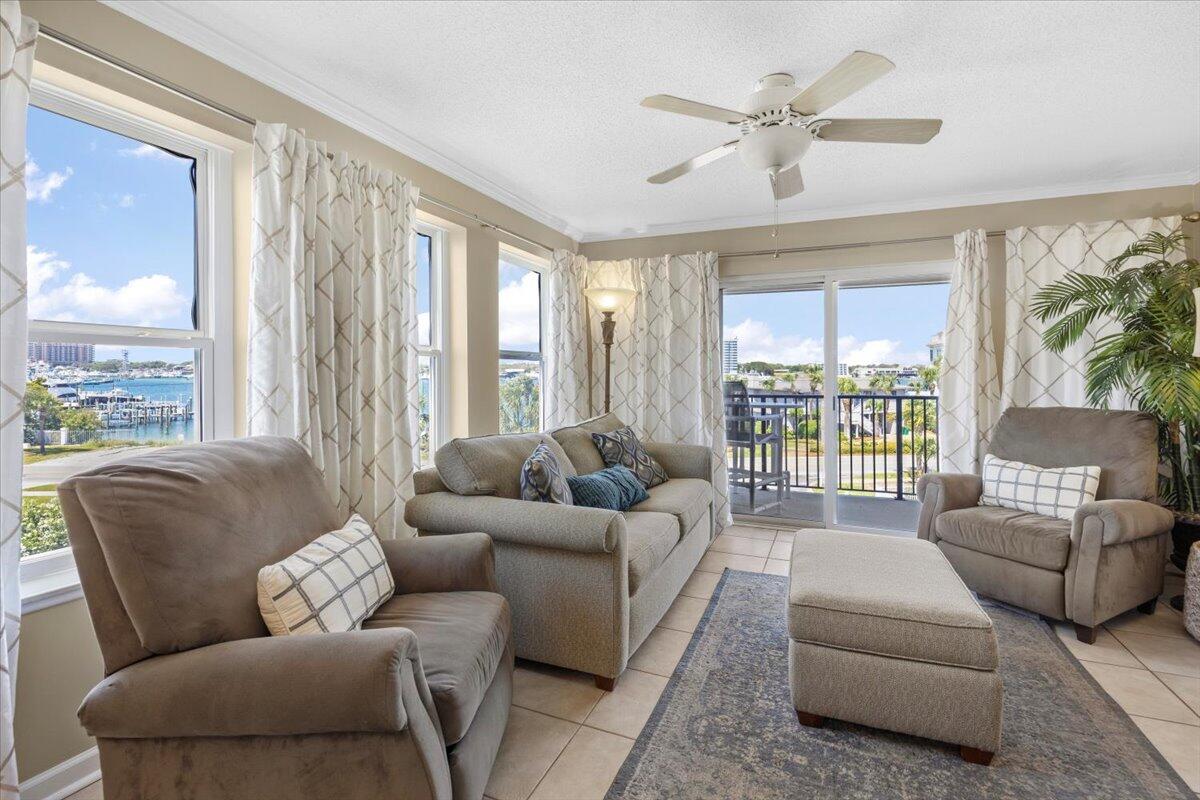 POOLSIDE VILLAS CONDO - Residential