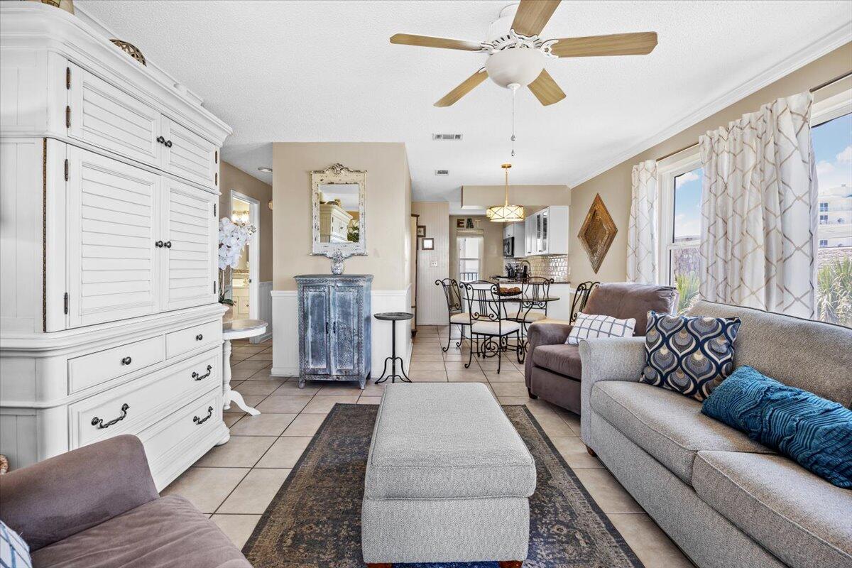 POOLSIDE VILLAS CONDO - Residential