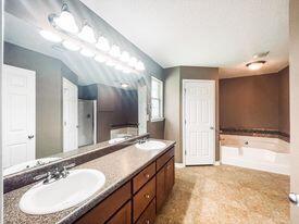 LEE FARMS PH I - Residential Lease
