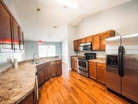 LEE FARMS PH I - Residential Lease