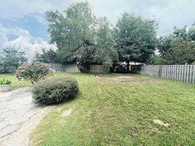 LEE FARMS PH I - Residential Lease