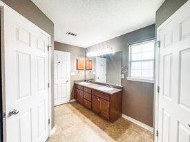 LEE FARMS PH I - Residential Lease