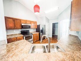 LEE FARMS PH I - Residential Lease