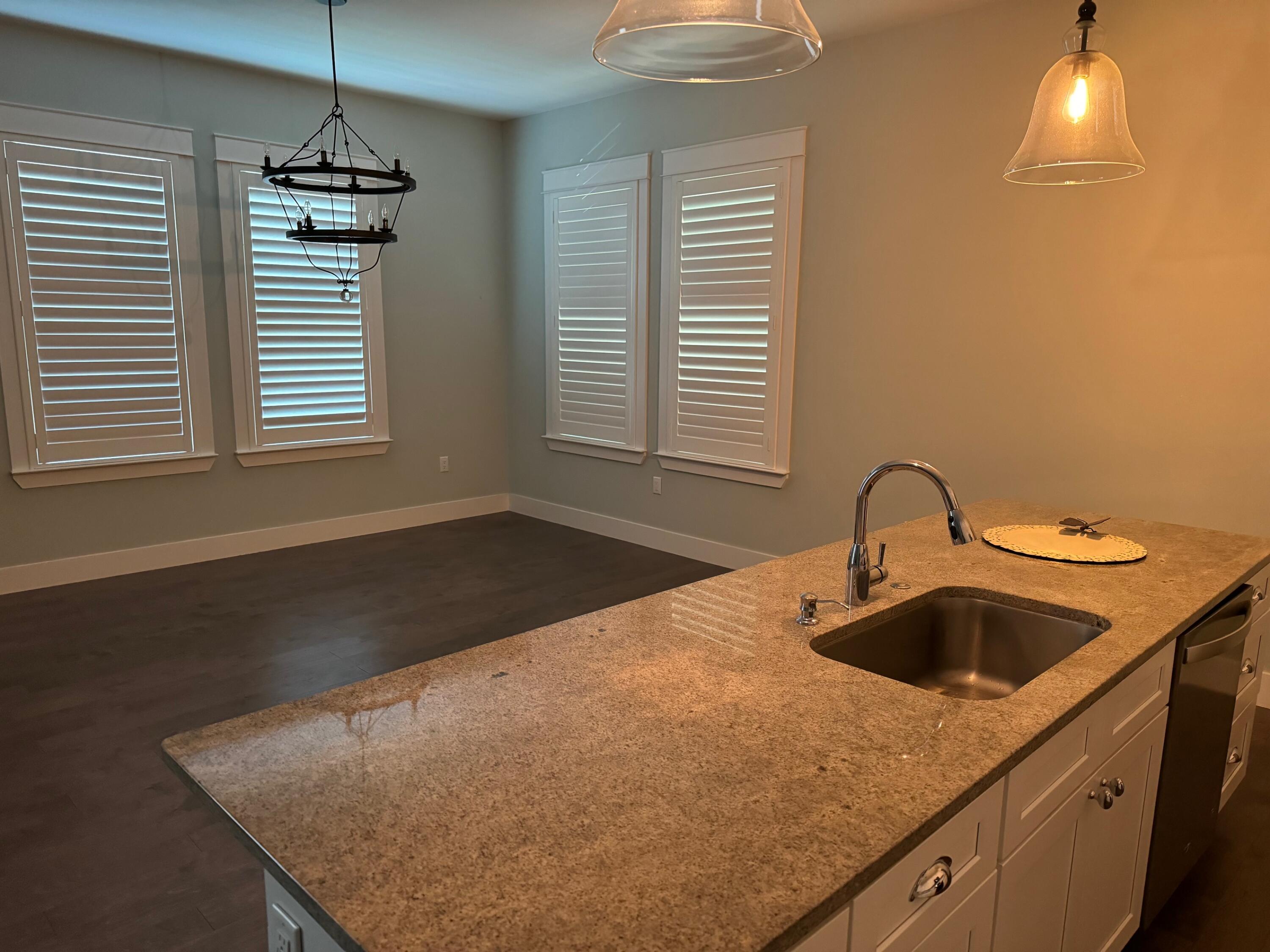 GRAYTON BAYOU - Residential