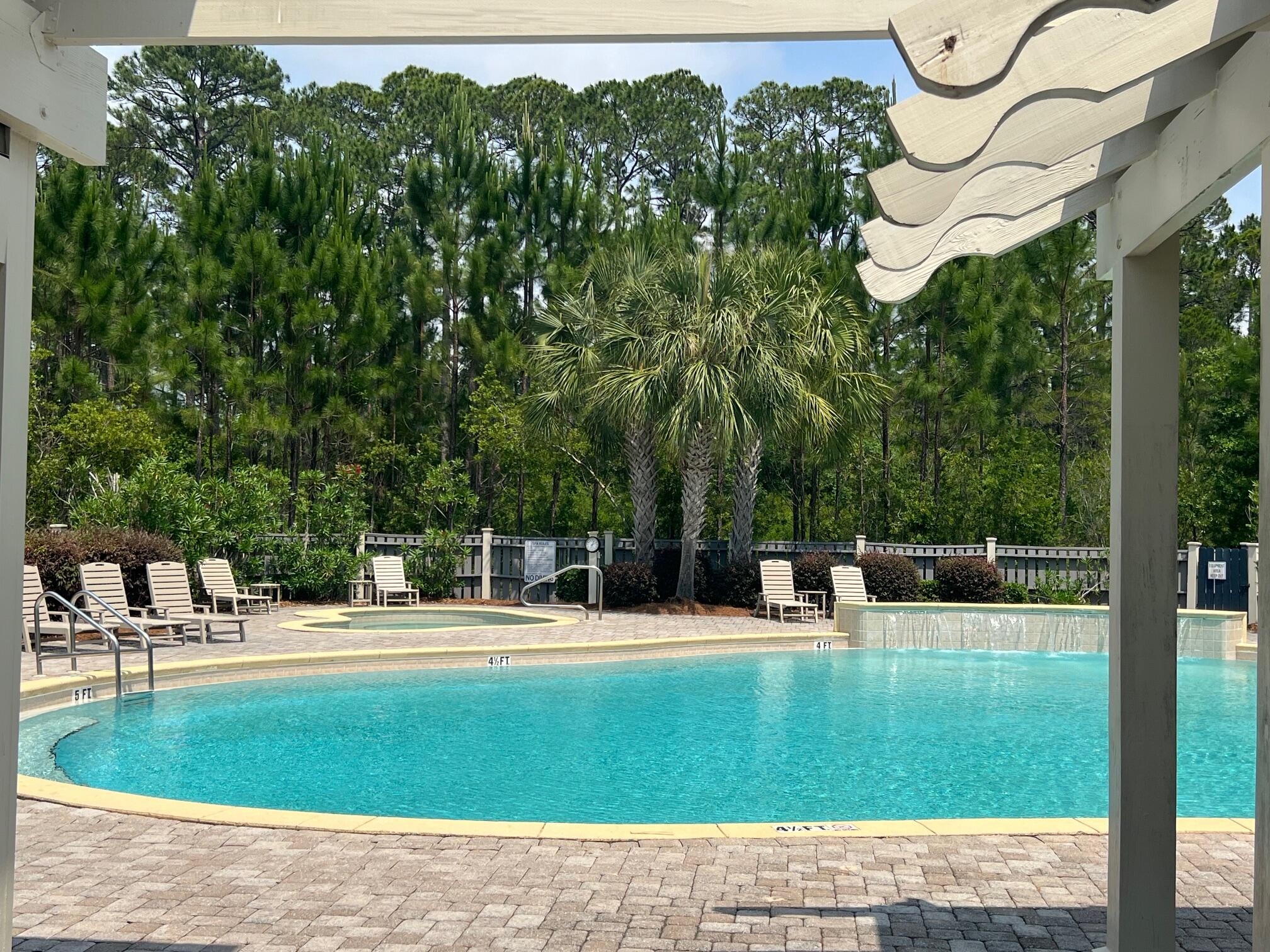 GRAYTON BAYOU - Residential