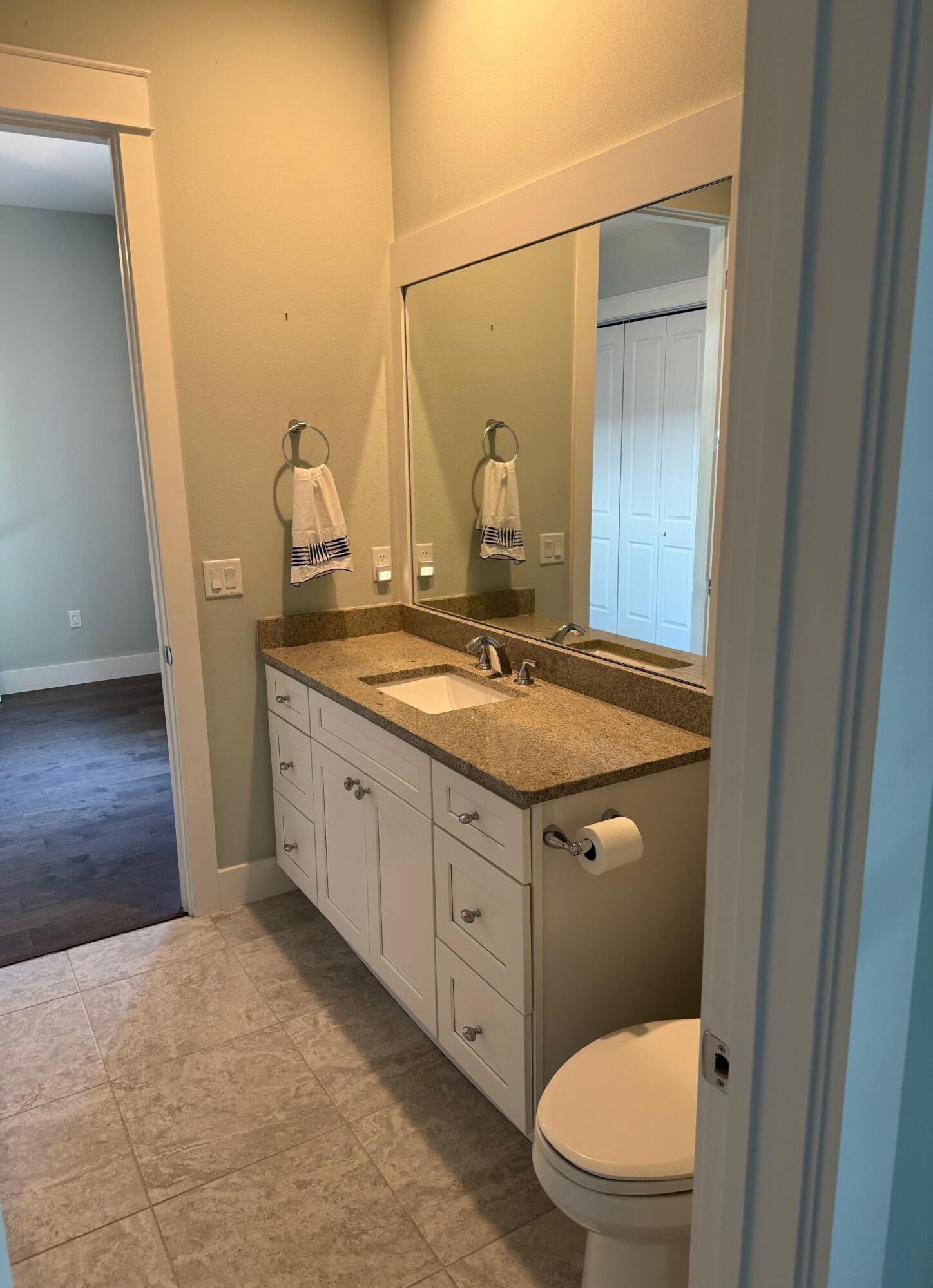 GRAYTON BAYOU - Residential