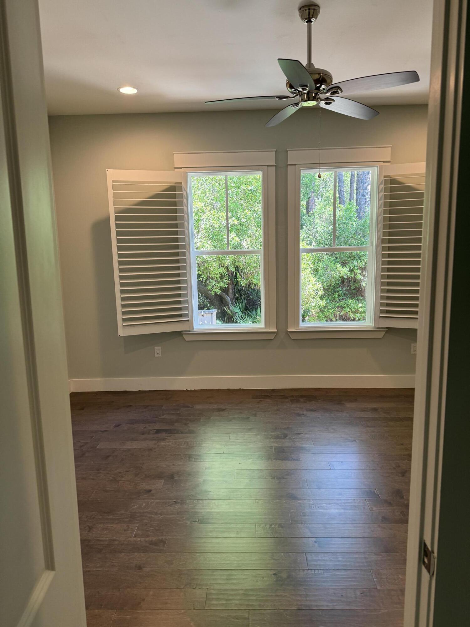 GRAYTON BAYOU - Residential