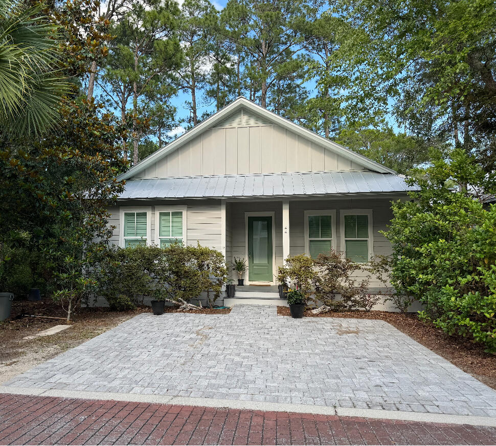GRAYTON BAYOU - Residential