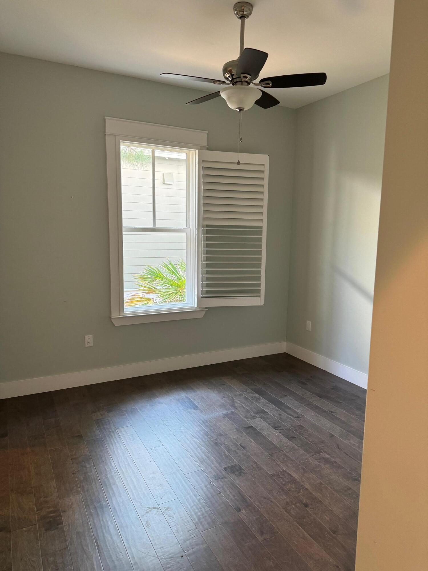 GRAYTON BAYOU - Residential