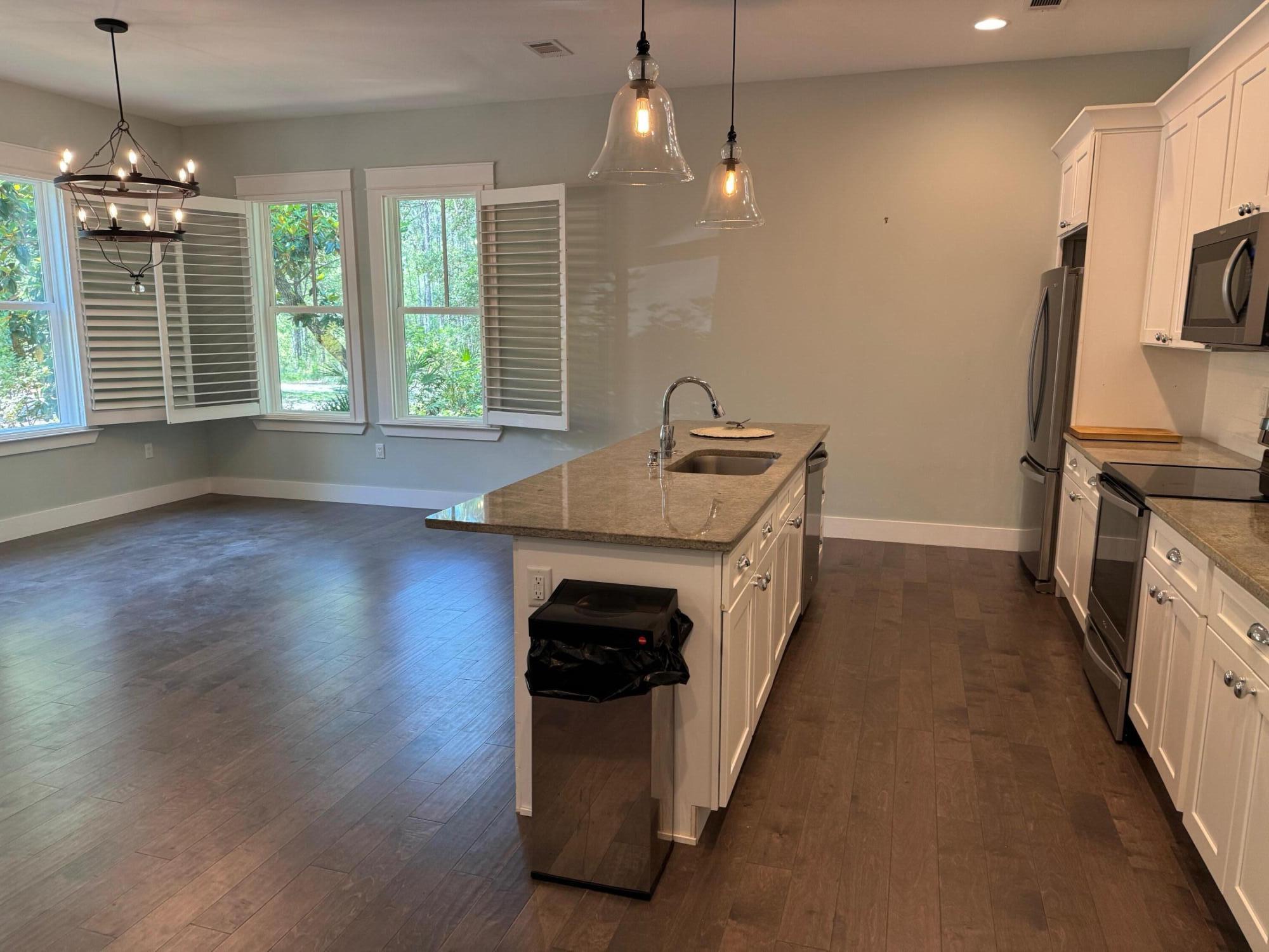 GRAYTON BAYOU - Residential