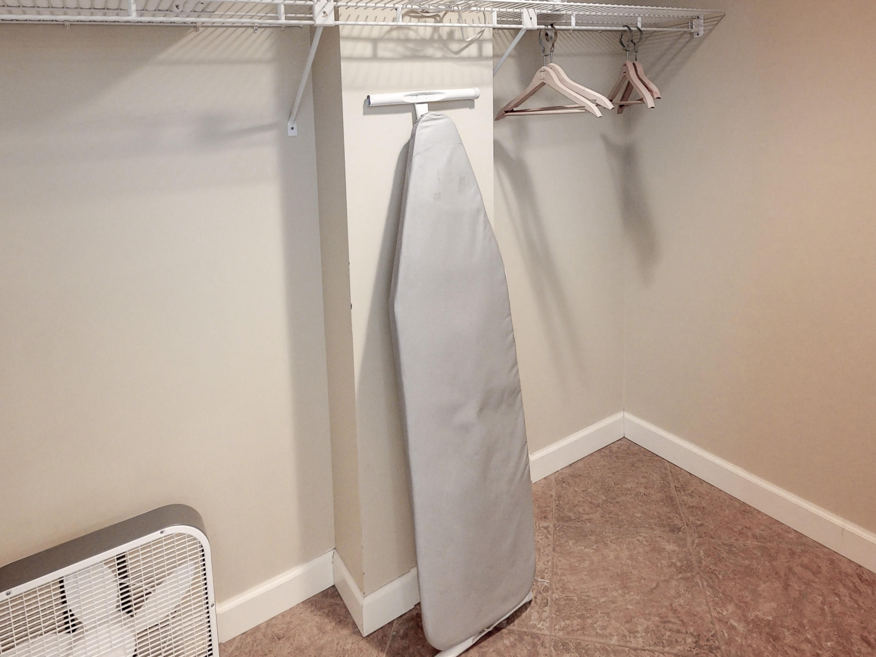 BEACHSIDE 1 CONDO - Residential