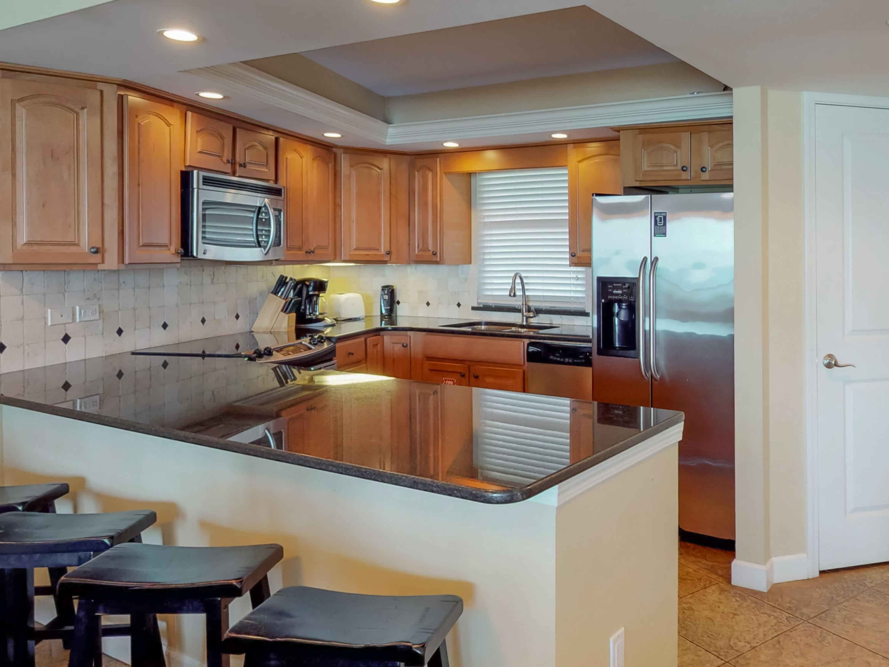 BEACHSIDE 1 CONDO - Residential