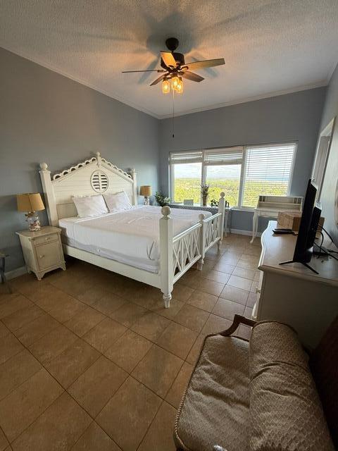SUMMIT AT TOPS'L (THE) - Residential Lease