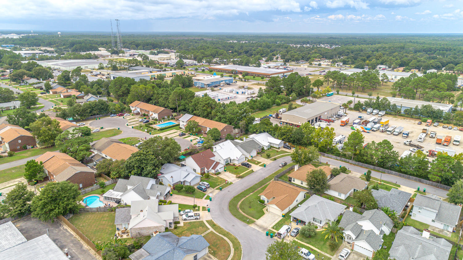 EMERALD ESTATES - Residential