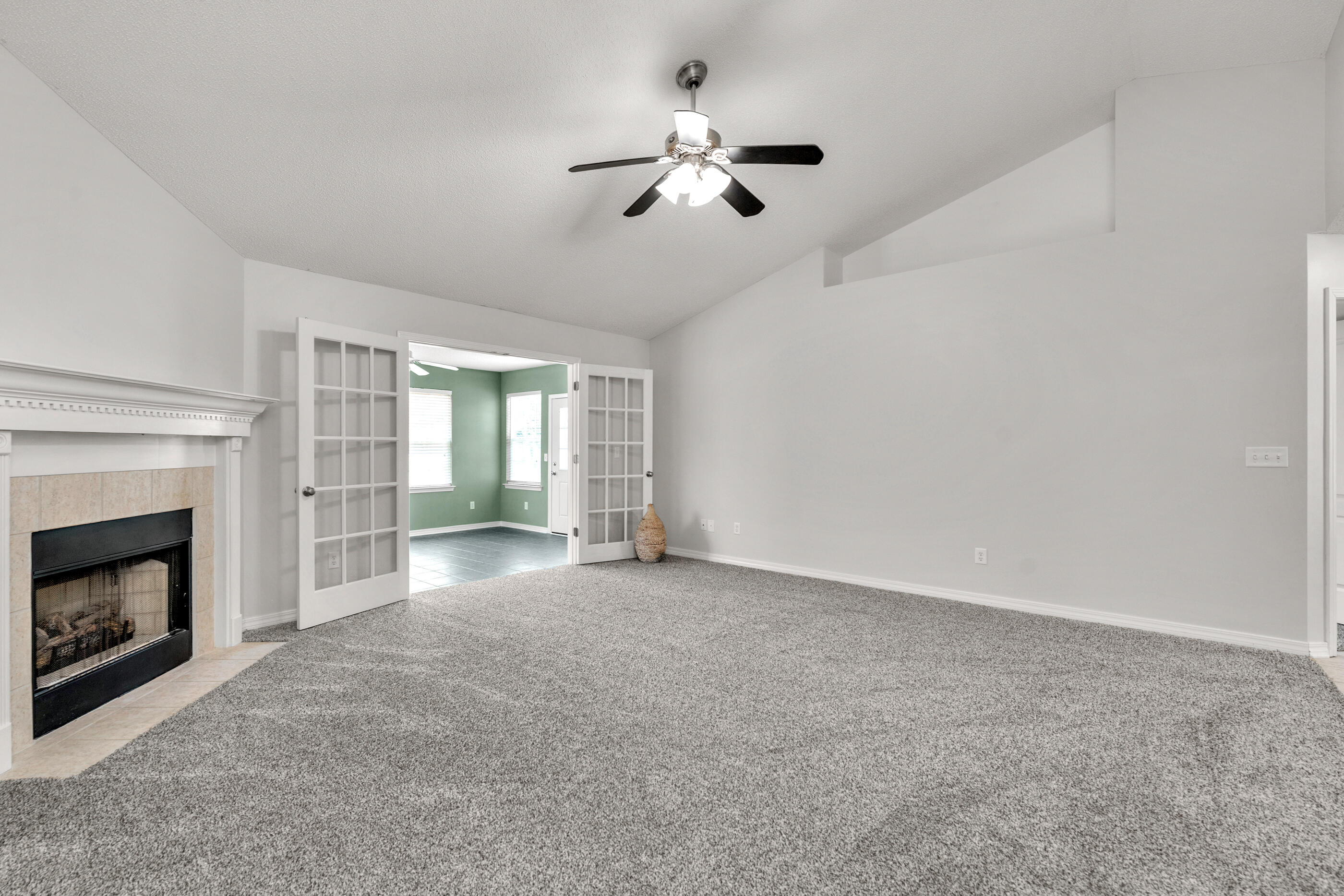 STEEPLECHASE PH 3 - Residential