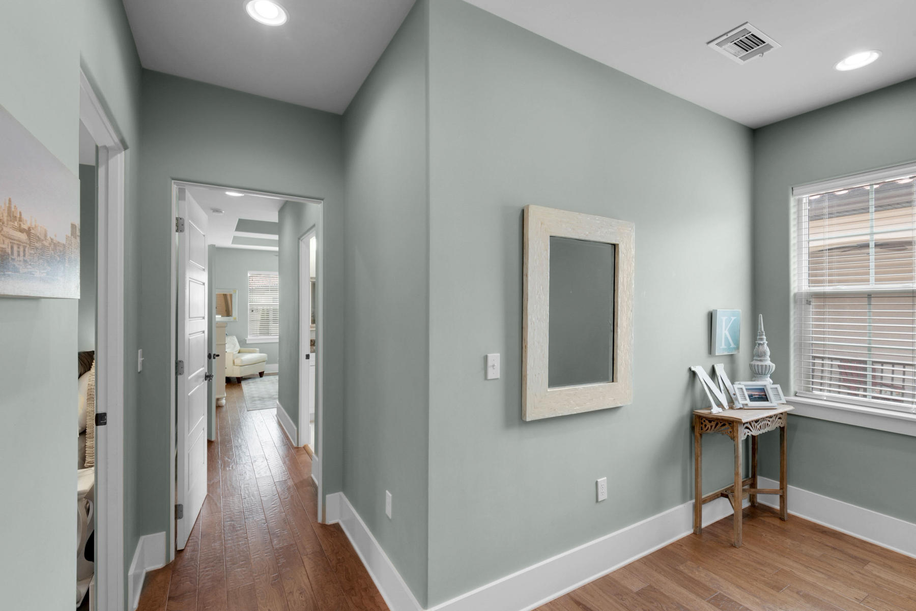 VILLA LAGO - Residential