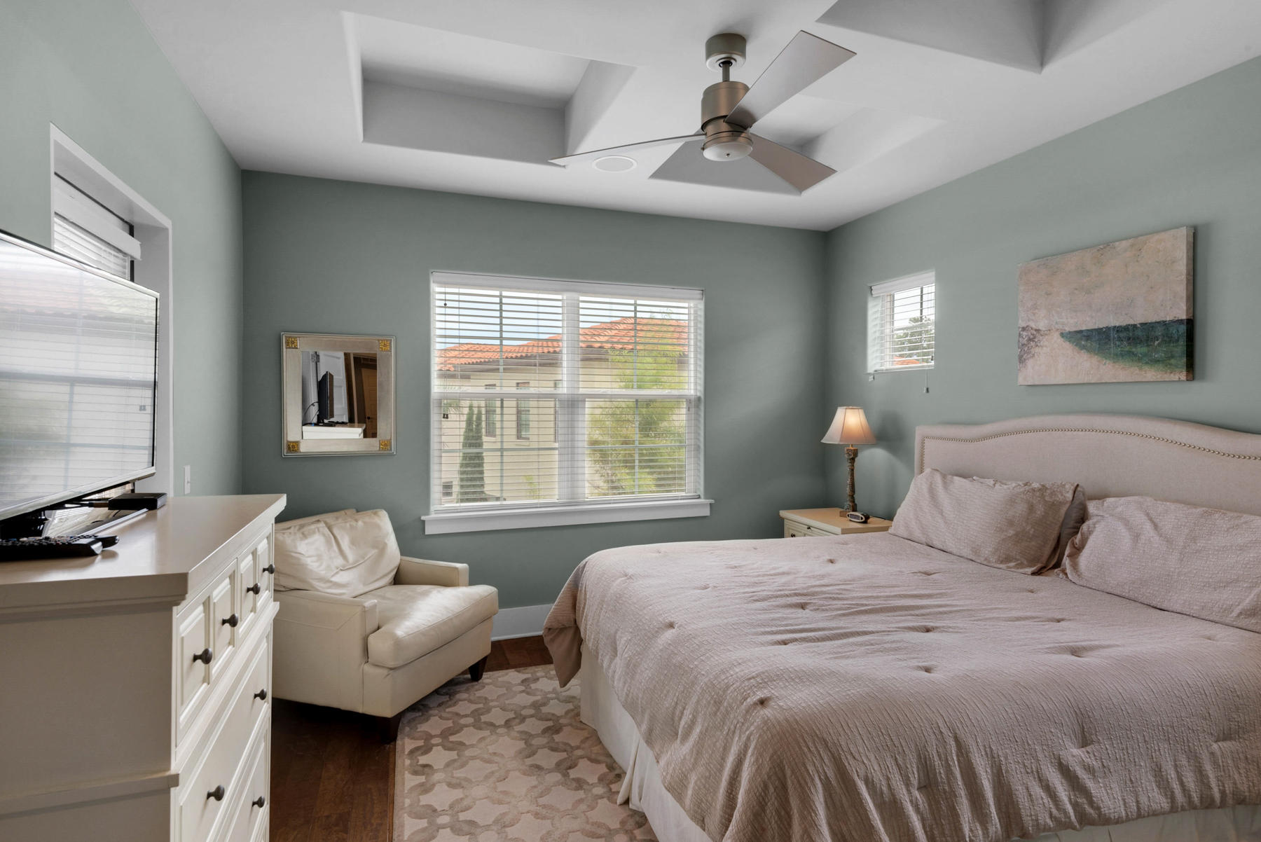 VILLA LAGO - Residential