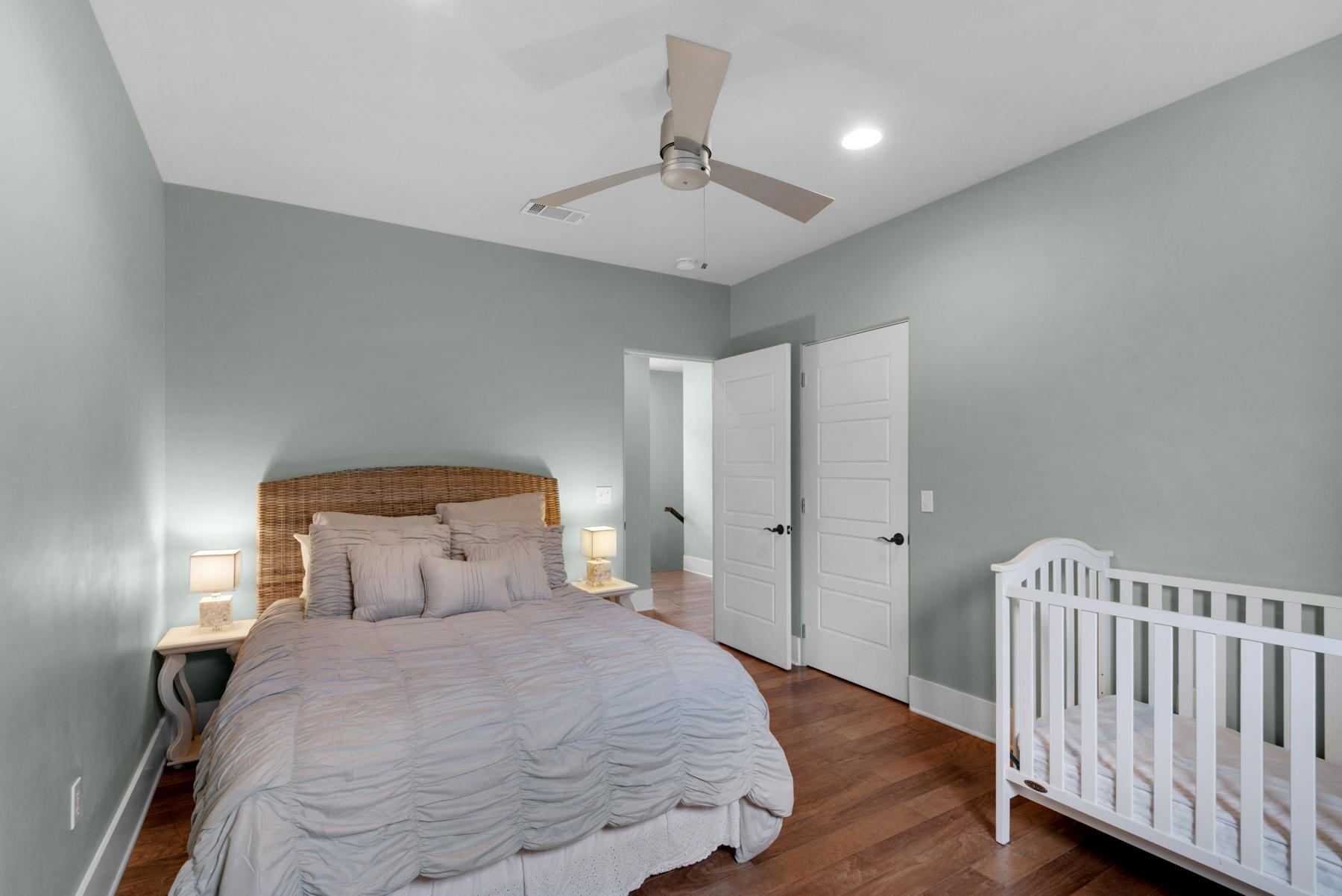 VILLA LAGO - Residential