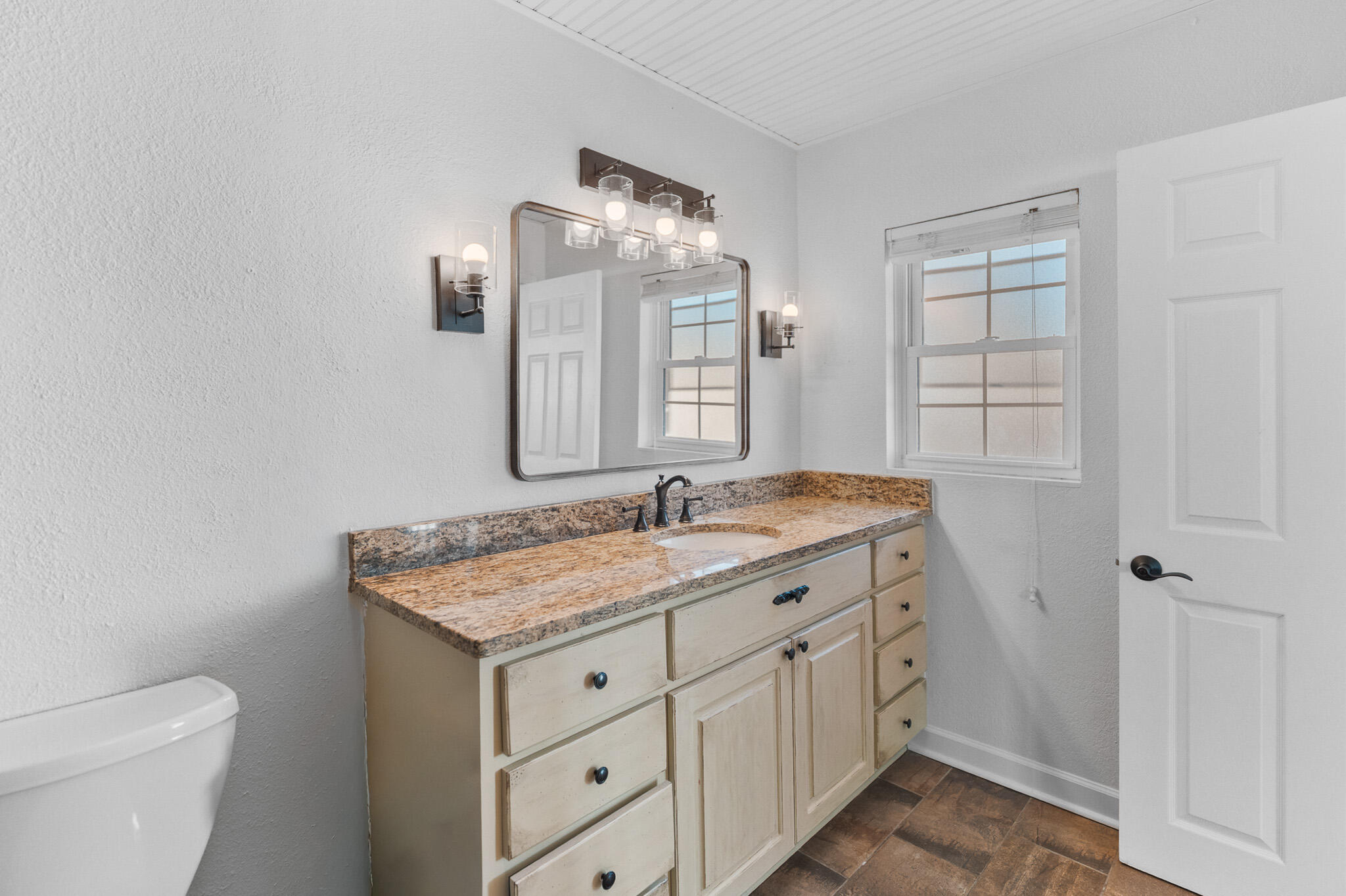 LAGOON HEIGHTS - Residential