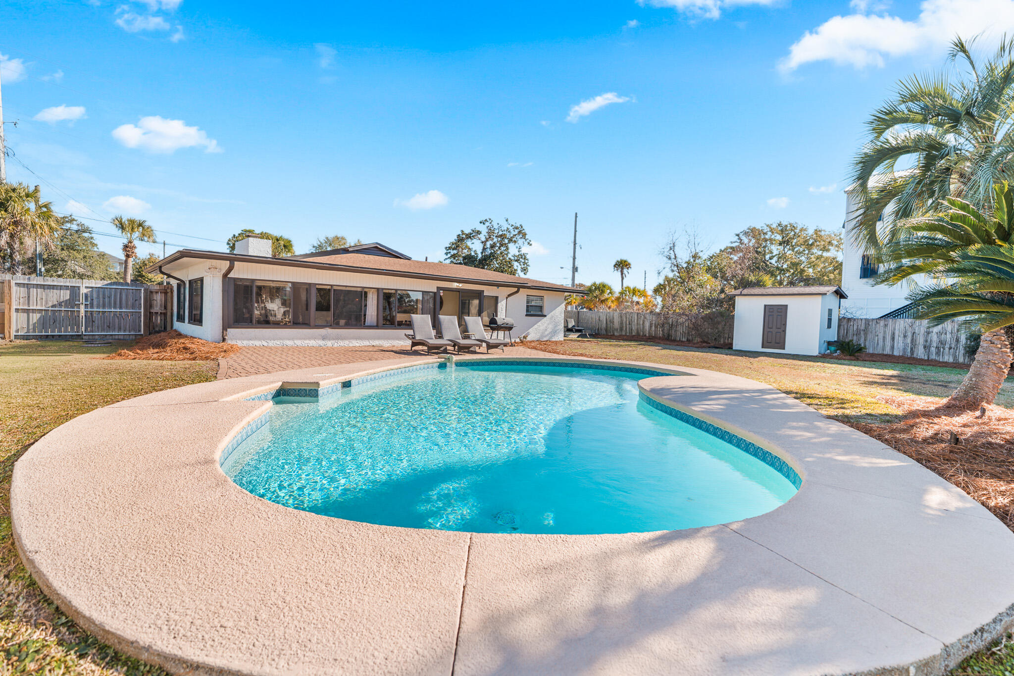 LAGOON HEIGHTS - Residential