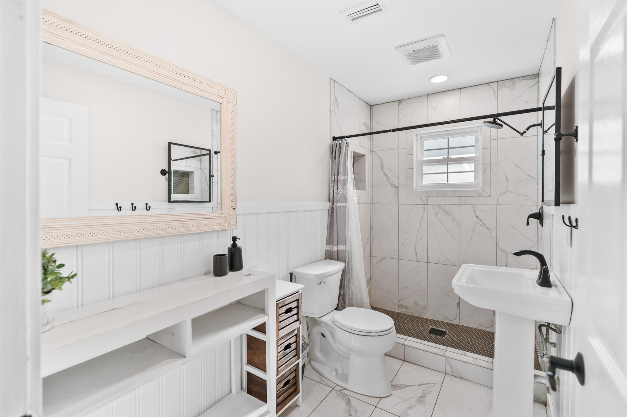 LAGOON HEIGHTS - Residential