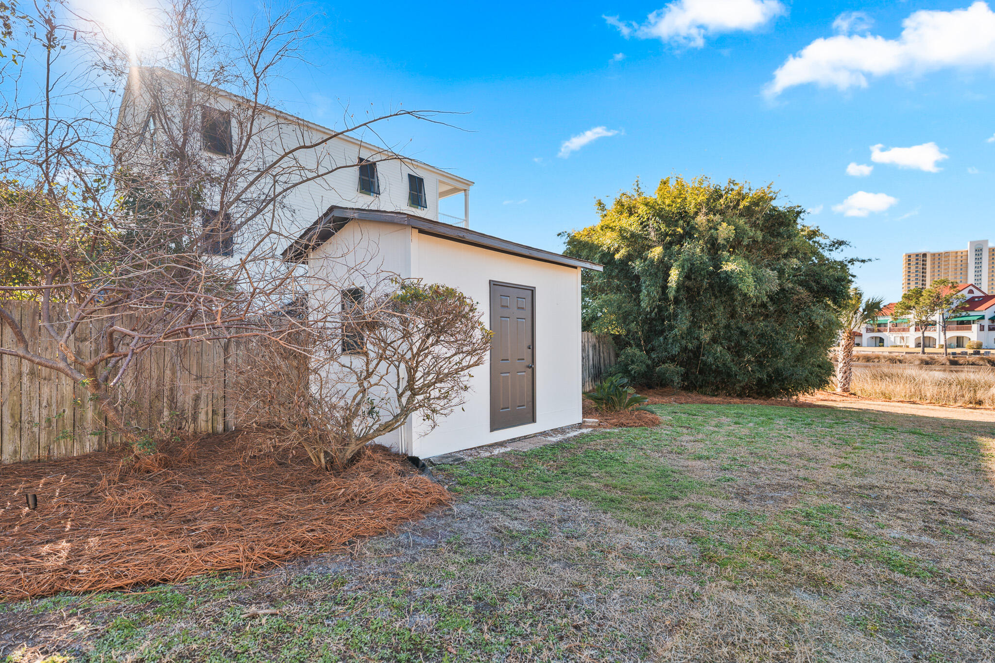 LAGOON HEIGHTS - Residential