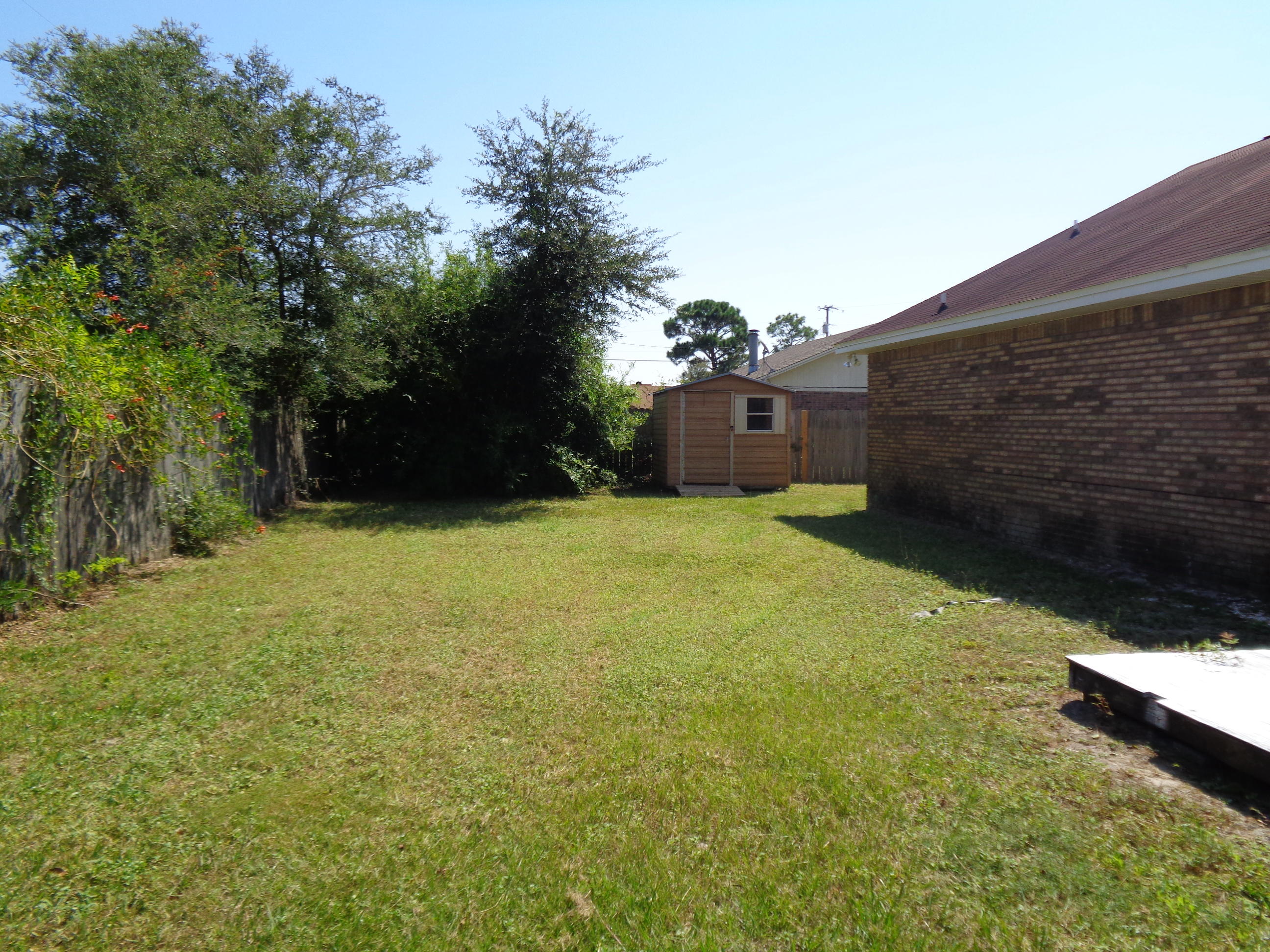 FOX DEN VILLAGES - Residential