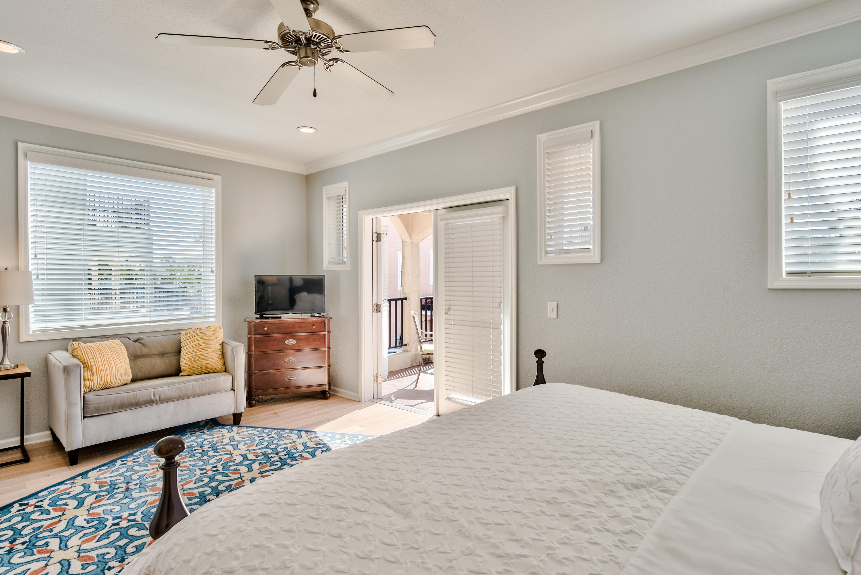 Bella Costa - Residential