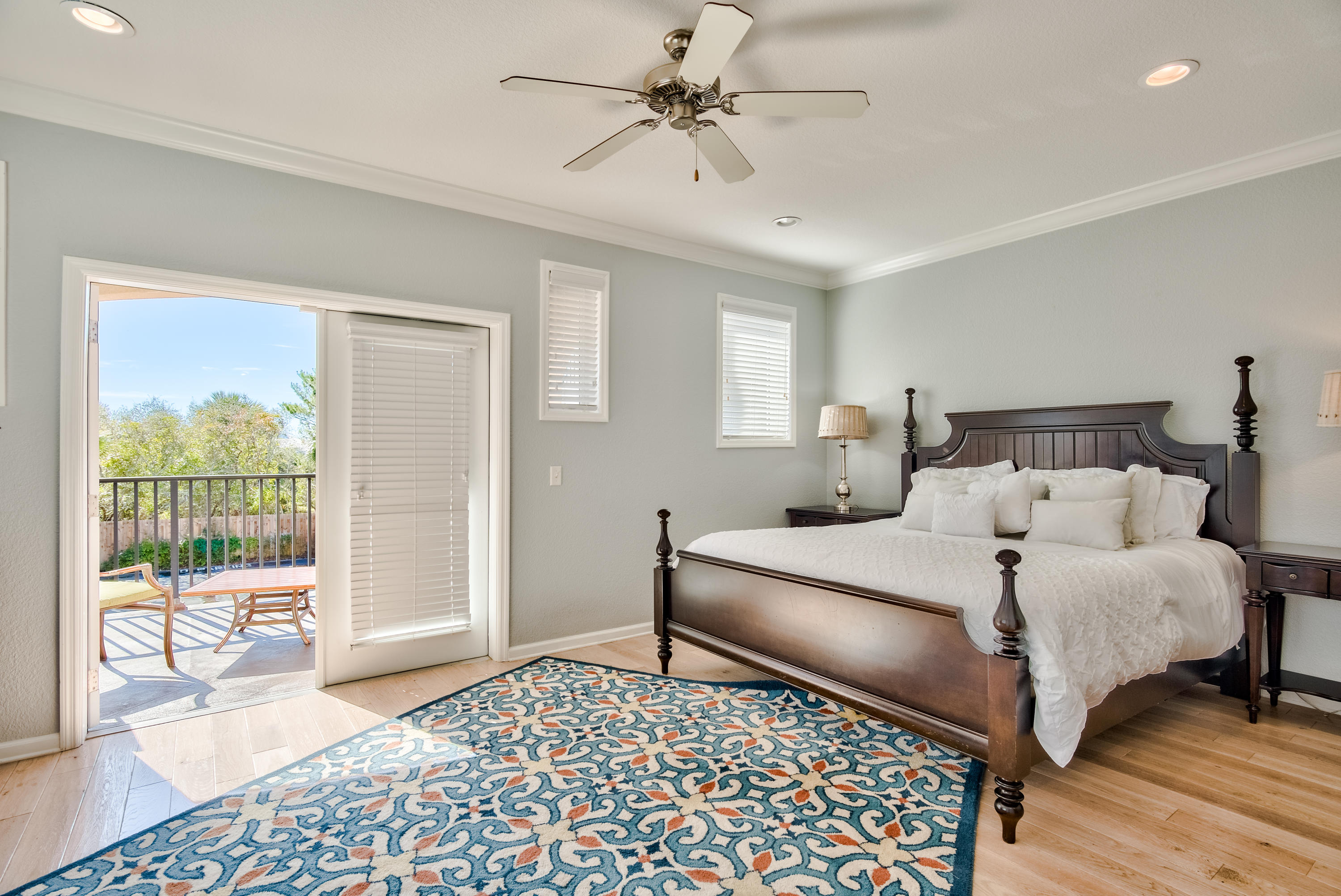 Bella Costa - Residential